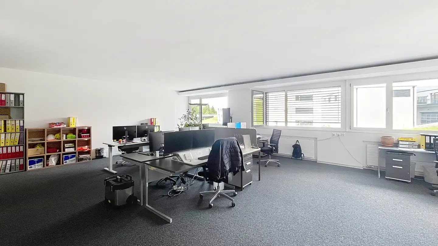 Commerciale in affitto - Zone Industrielle D'in-Riaux 30, 1728 Rossens FR
