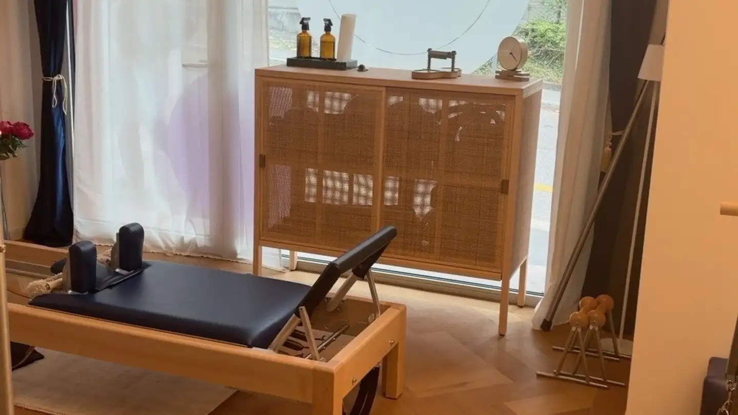 Commercial à louer - Freiestrasse 14, 8032 Zürich
