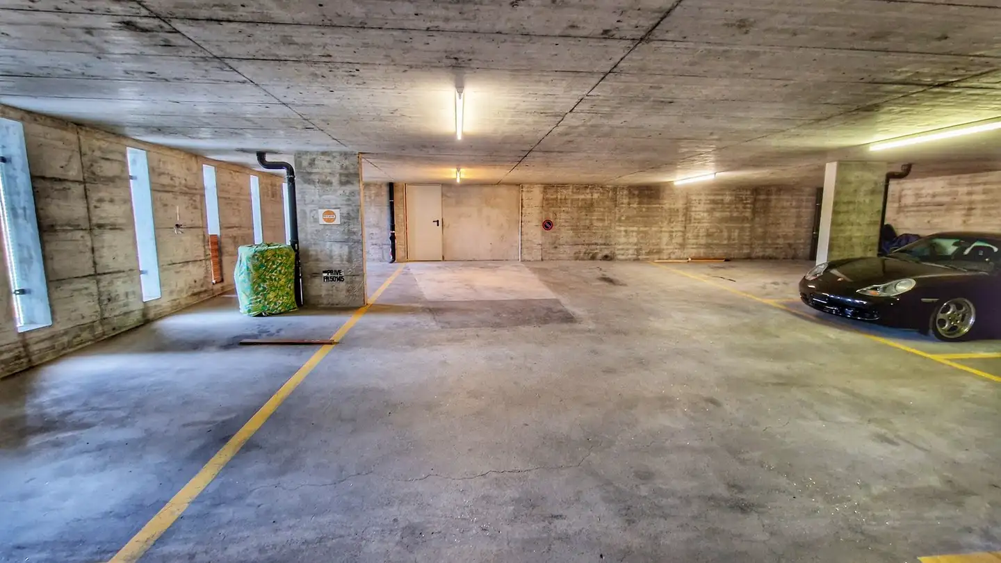 Single garage for rent - Rue François-d'Alt 5, 1700 Fribourg