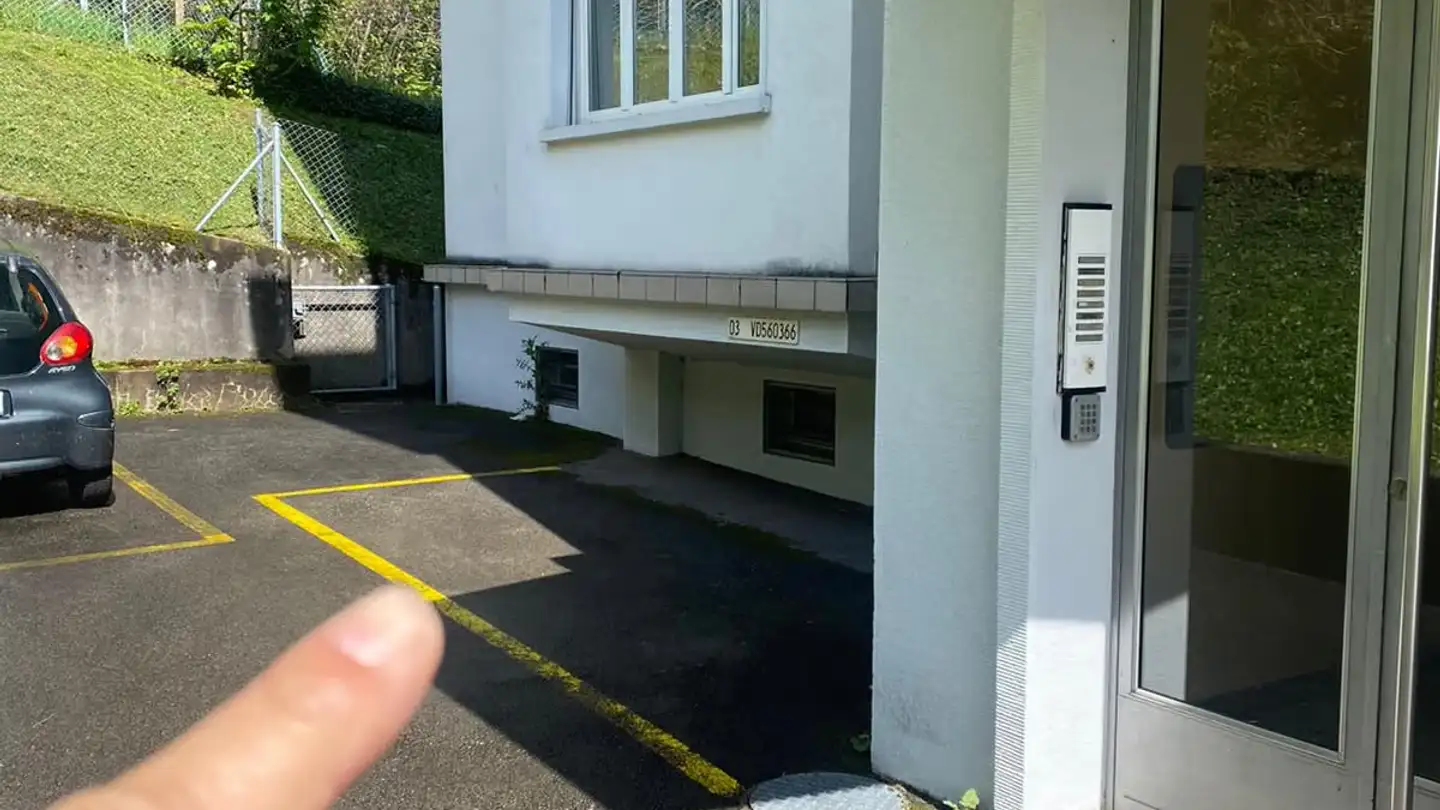 Parcheggio esterno in affitto - Chemin Des Platanes 5, 1005 Lausanne
