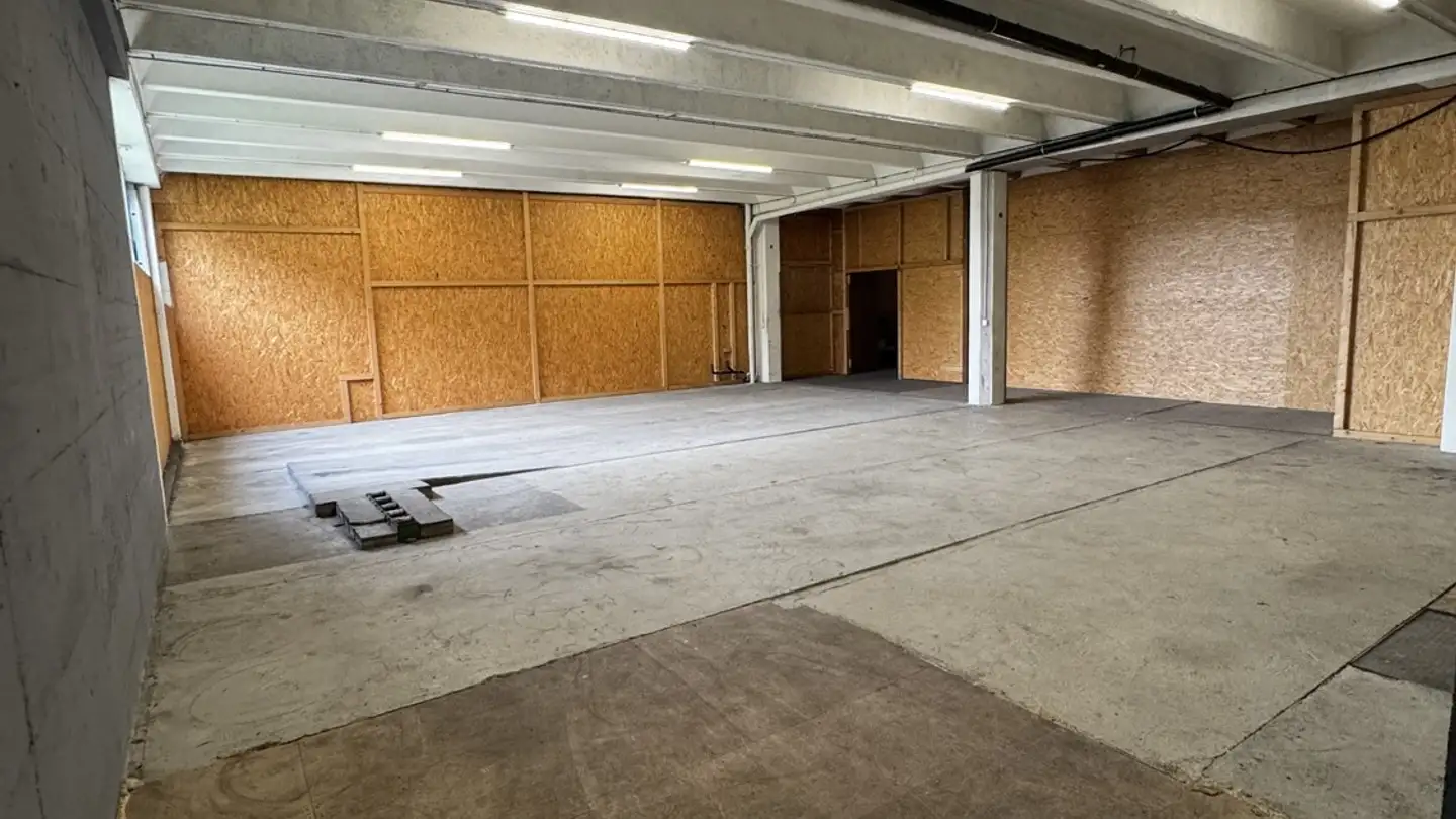 Gewerbe mieten - Bernstrasse 209, 3052 Zollikofen