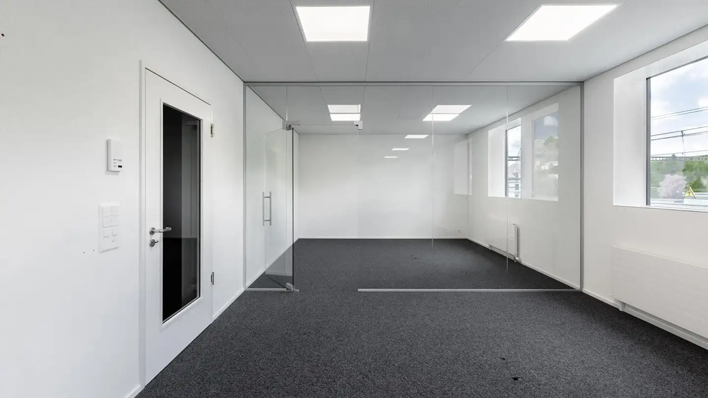 Bürofläche mieten - Bahnhofstrasse 44, 4950 Huttwil - Foto 4