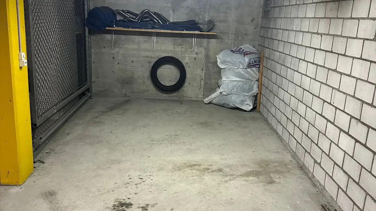 Place de parking souterraine à louer - Alpenstrasse 17, 3600 Thun