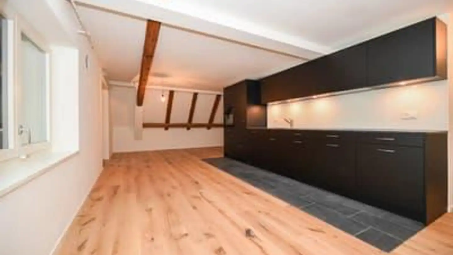 Attique à louer - Oberdorfstrasse 11, 8117 Fällanden