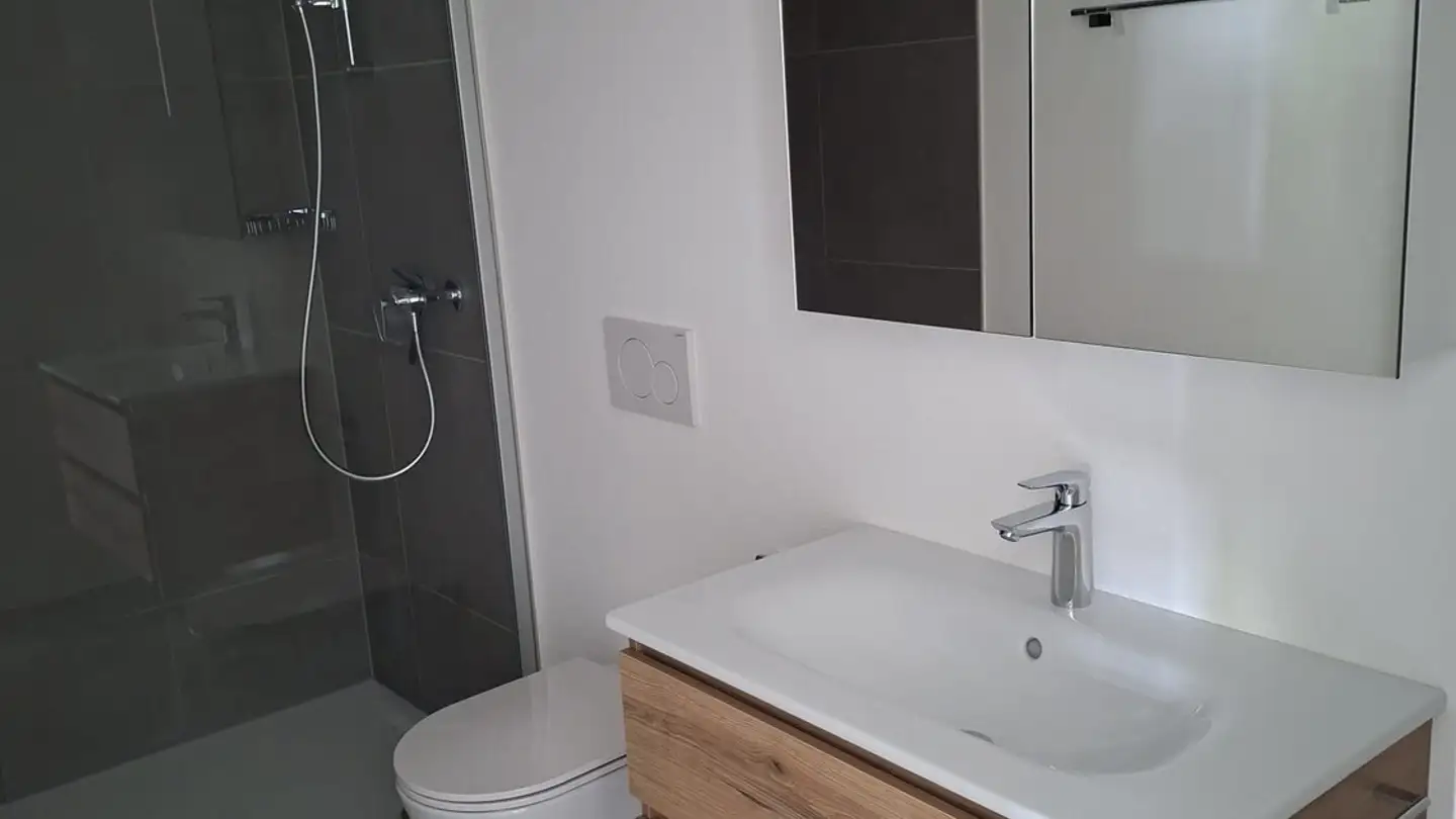 Apartment for rent - Mondstrasse, 3930 Visp - Photo 4