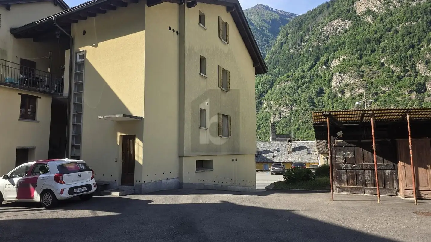 Duplex à vendre - 6745 Giornico