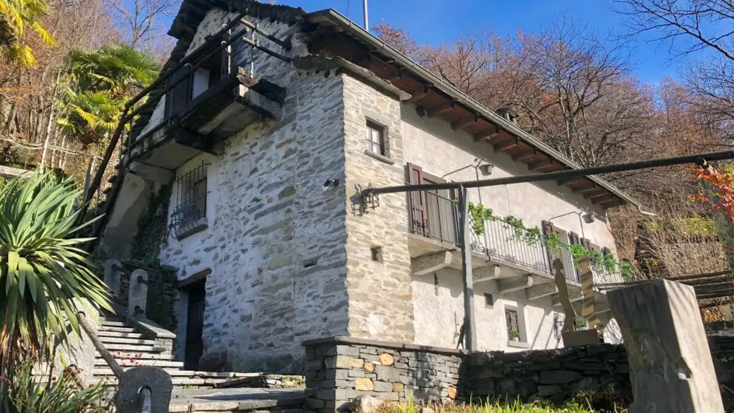 Ferme à vendre - 6677 Aurigeno