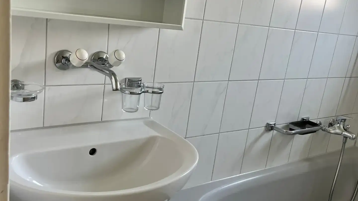 Dachgeschosswohnung mieten - Rue D'aegerten / Aegertenstrasse 7, 2503 Biel/Bienne - Foto 2