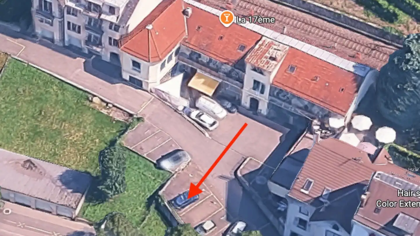 Place de parking extérieure à louer - Avenue Des Alpes 114, 1820 Montreux - Photo 3