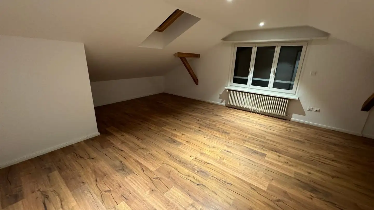 Attic flat for rent - Hauptstrasse 62, 9430 St. Margrethen SG - Photo 2