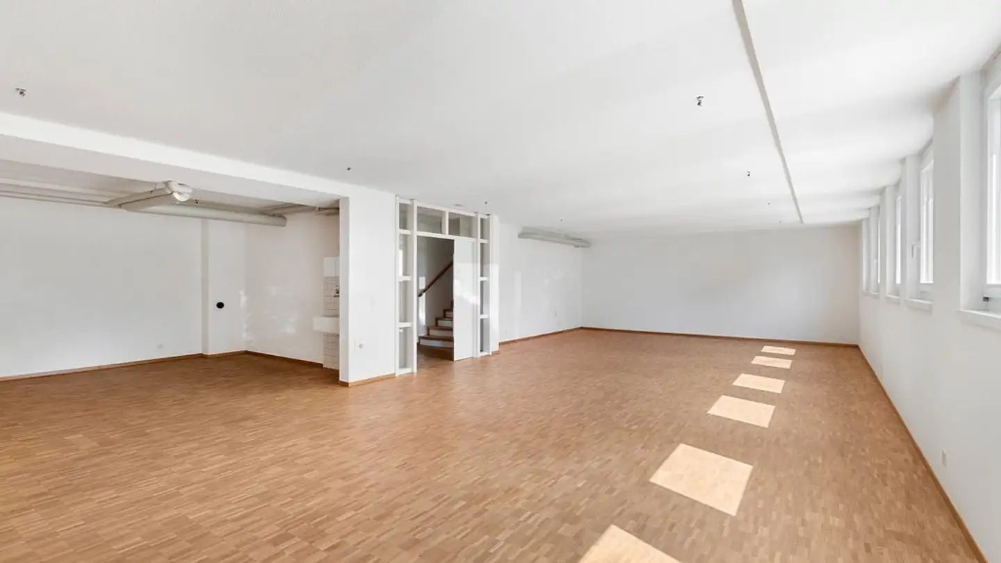 Commerciale in affitto - Chimligasse 2, 8603 Schwerzenbach - Foto 2
