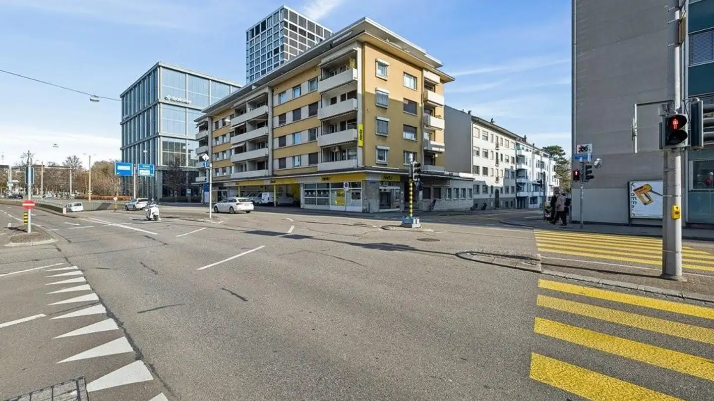 Office space for rent - Gartenstrasse 120, 4052 Basel