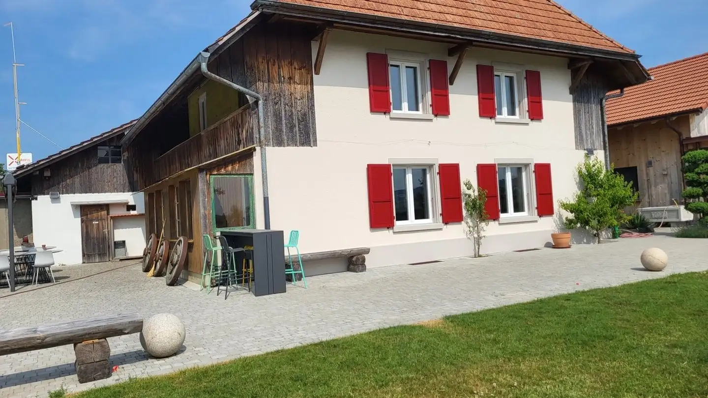 Semi-detached house for rent - Sandhubel, 3257 Ammerzwil BE
