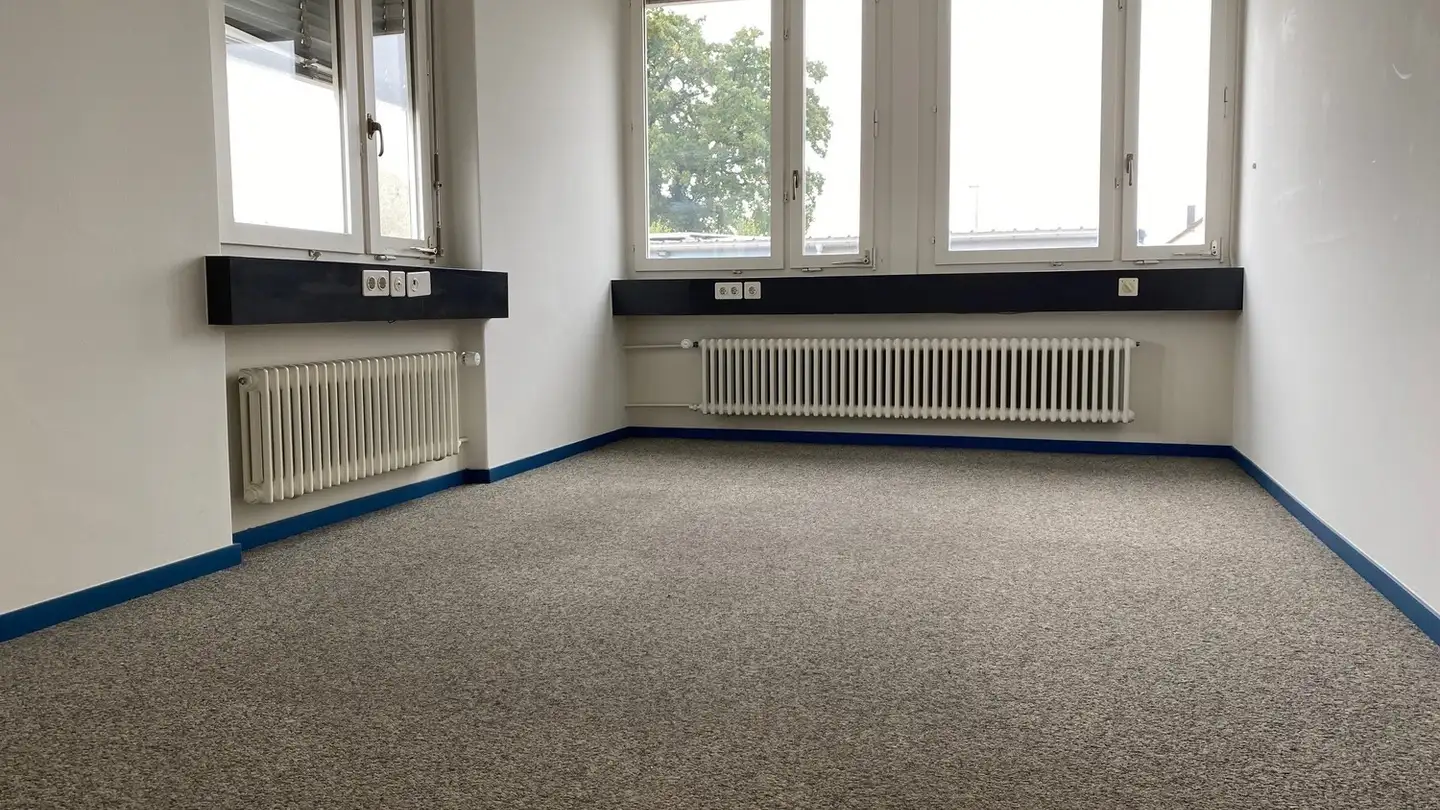 Bürofläche mieten - Hauptstrasse 38, 4112 Bättwil