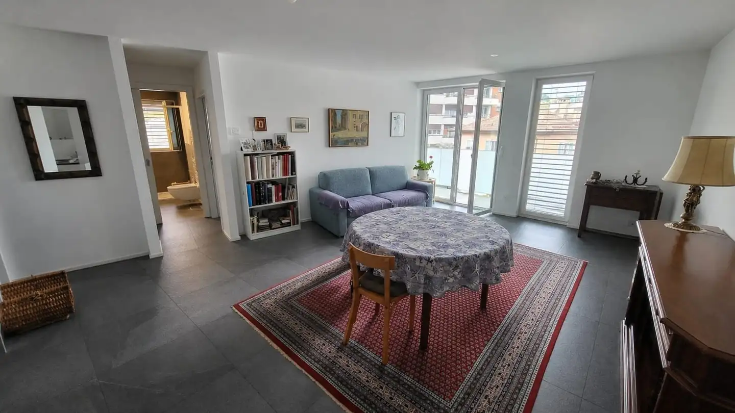 Appartamento in affitto - Via Ai Grotti 1, 6900 Paradiso