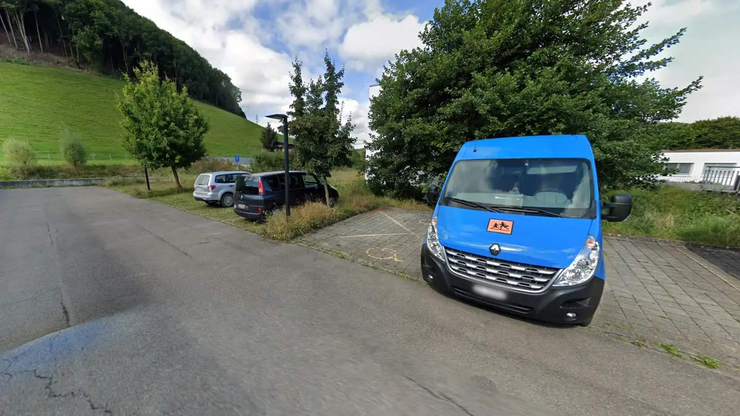Parcheggio esterno in affitto - Bernstrasse 22c, 3076 Worb - Foto 2
