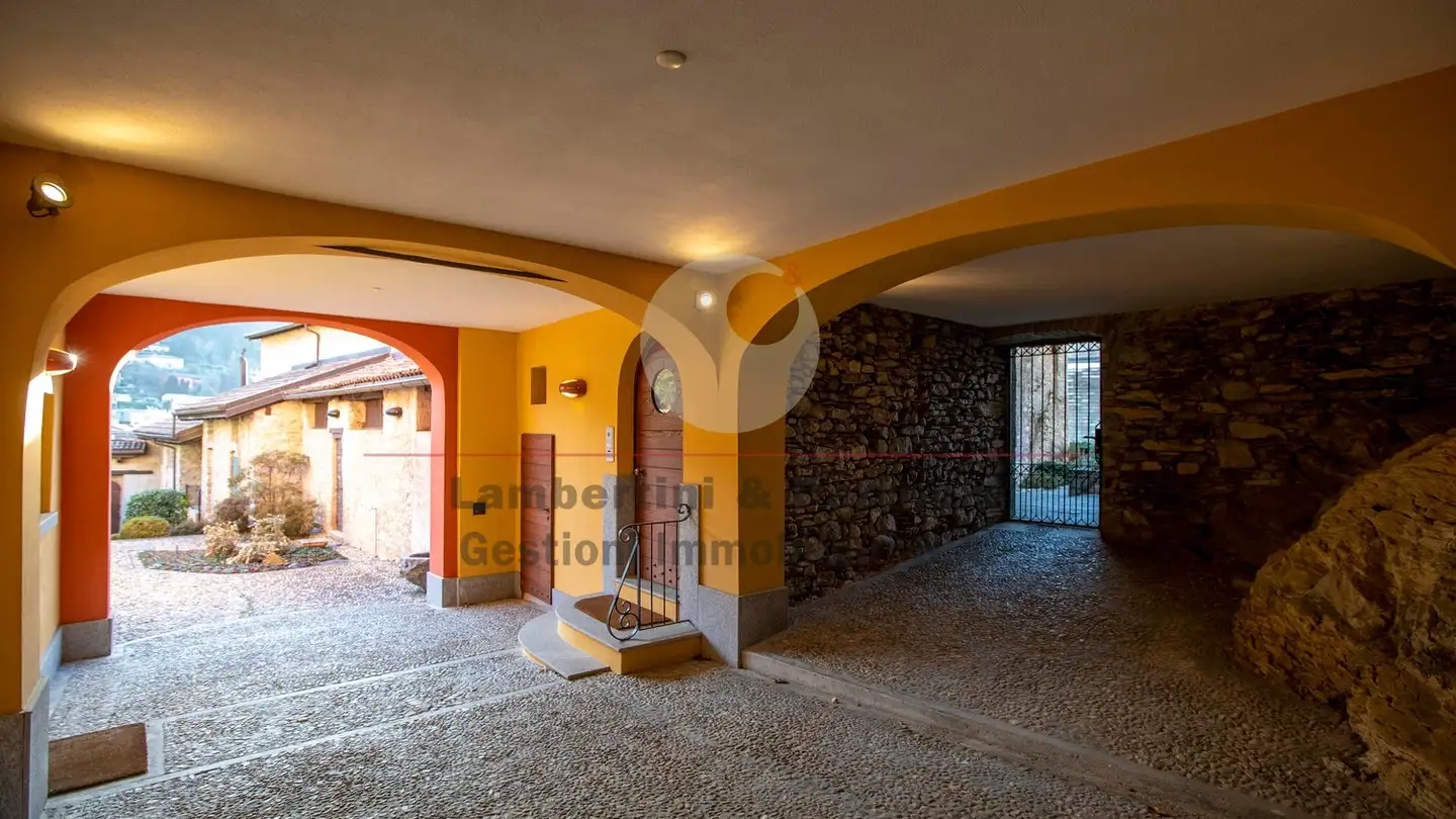 Villa in vendita - 6835 Morbio Superiore - Photo 2