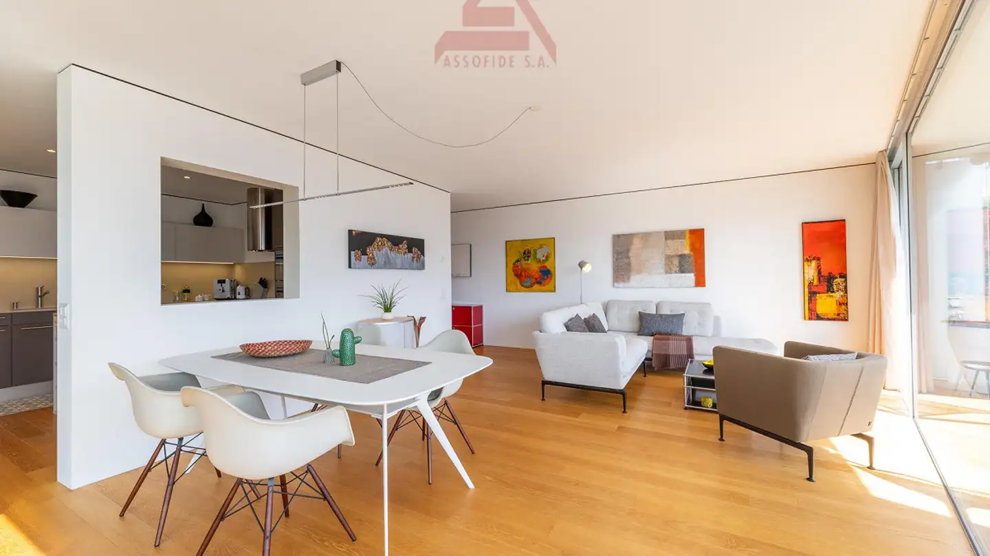 Stepped apartment for sale - 6600 Locarno - Photo 2