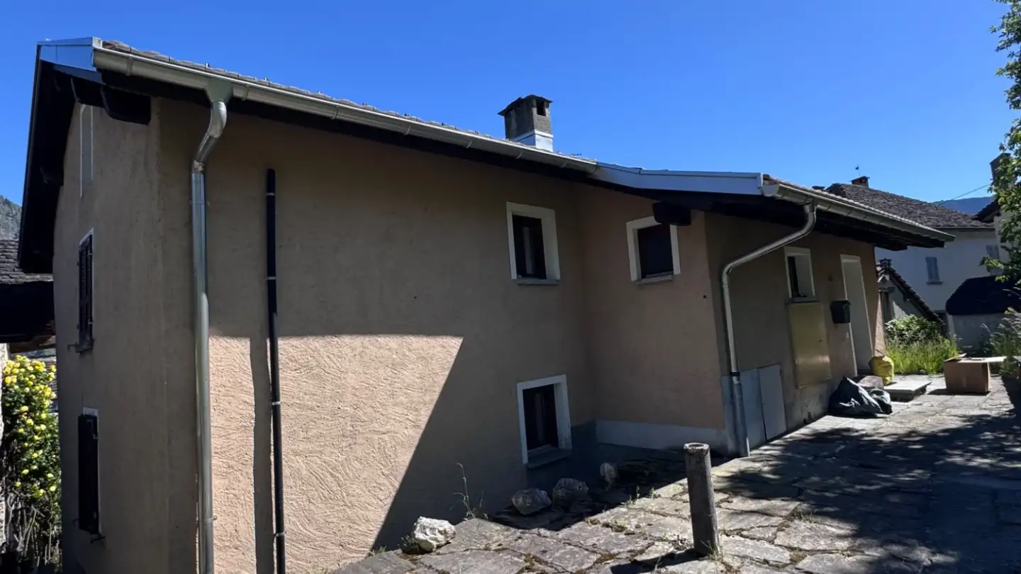 Single house for sale - Via A La Mota 10, 6540 Castaneda