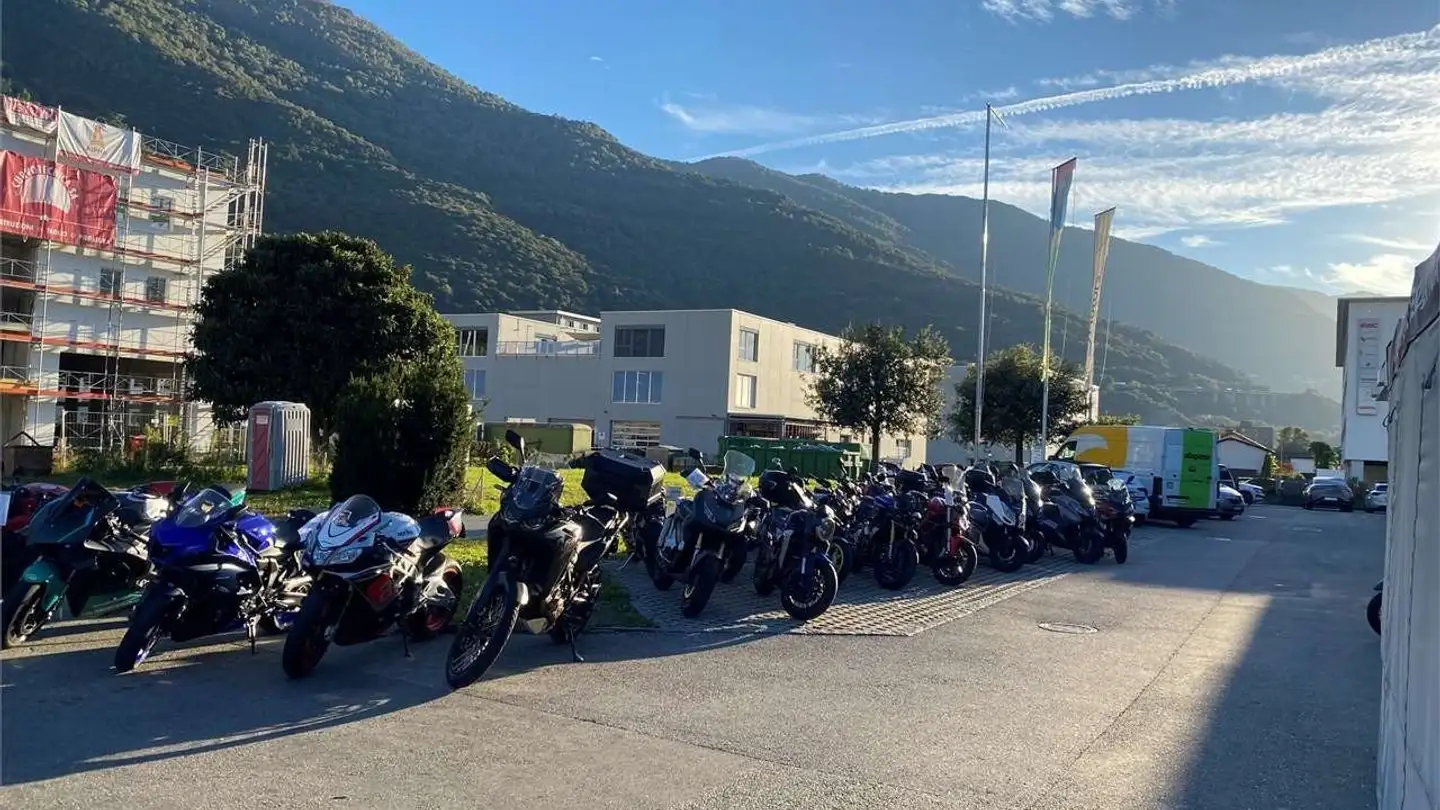 Negozio in affitto - In Tirada 31, 6528 Camorino - Photo 4