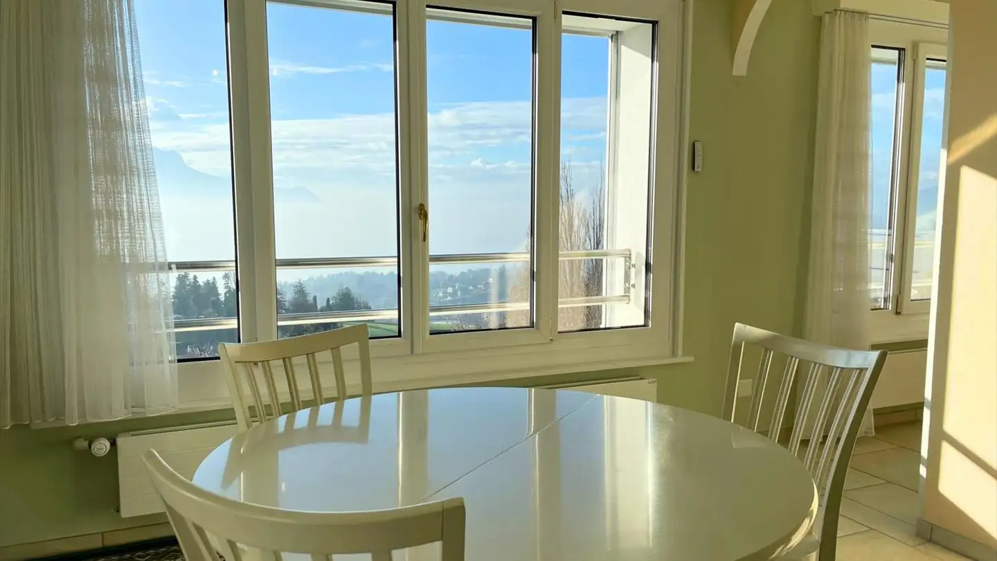 Apartment for rent - Route De Chaulin 33, 1817 Brent - Photo 4