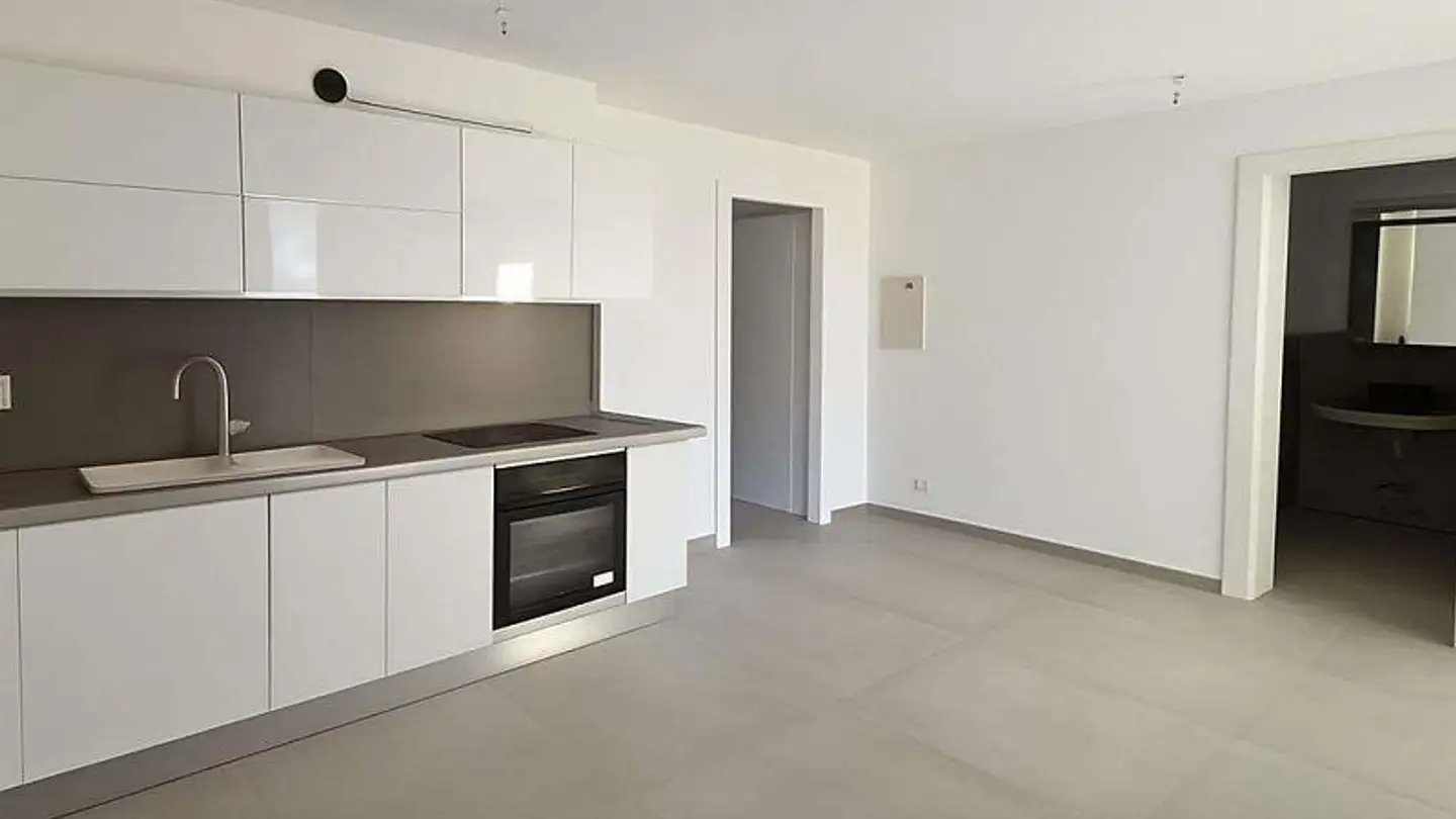 Appartement à louer - 6854 S. Pietro