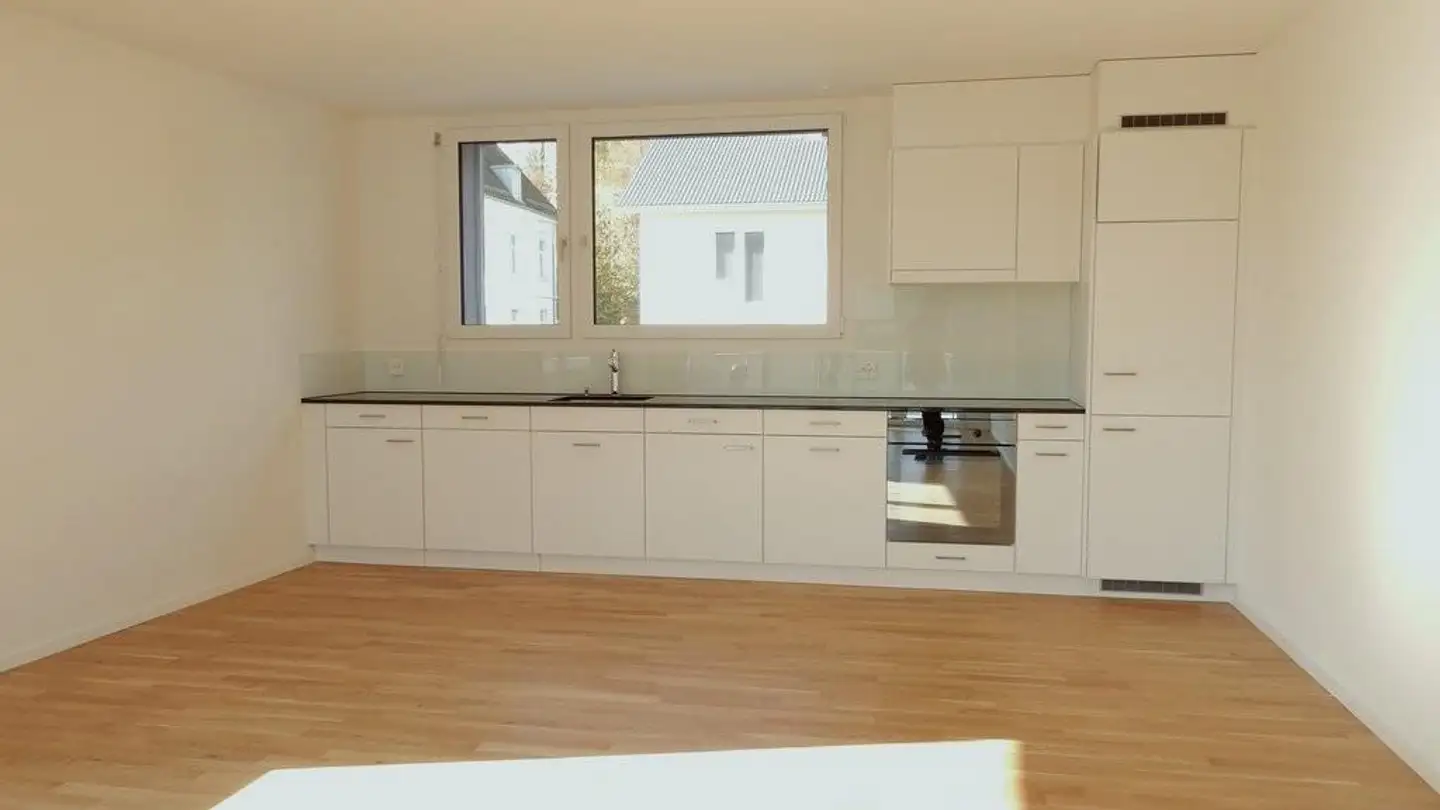 Apartment for rent - Schaffhauserstrasse 36c, 8212 Neuhausen am Rheinfall - Photo 2