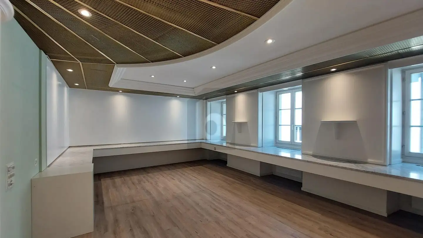 Bürofläche mieten - 6460 Altdorf UR