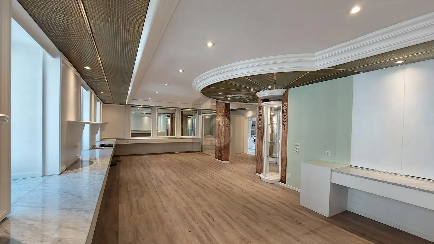 Bürofläche mieten - 6460 Altdorf UR - Foto 3