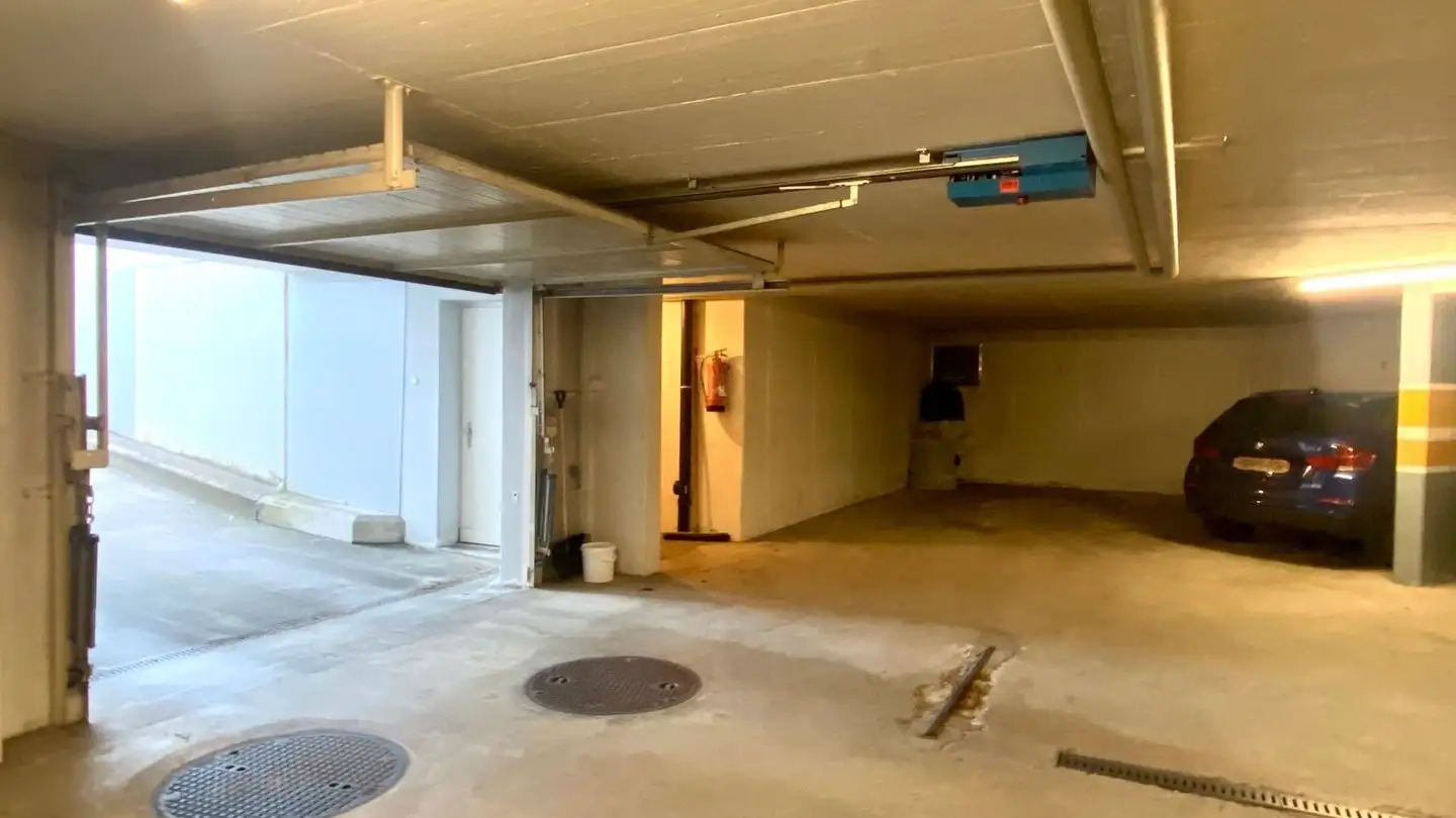 Tiefgaragenstellplatz mieten - Poststrasse 3, 9552 Bronschhofen