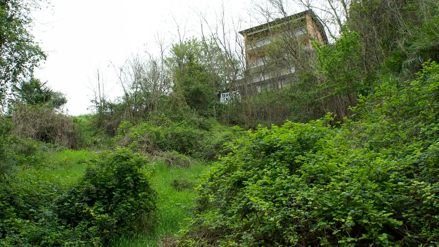 Constructible plot for sale - 6500 Bellinzona