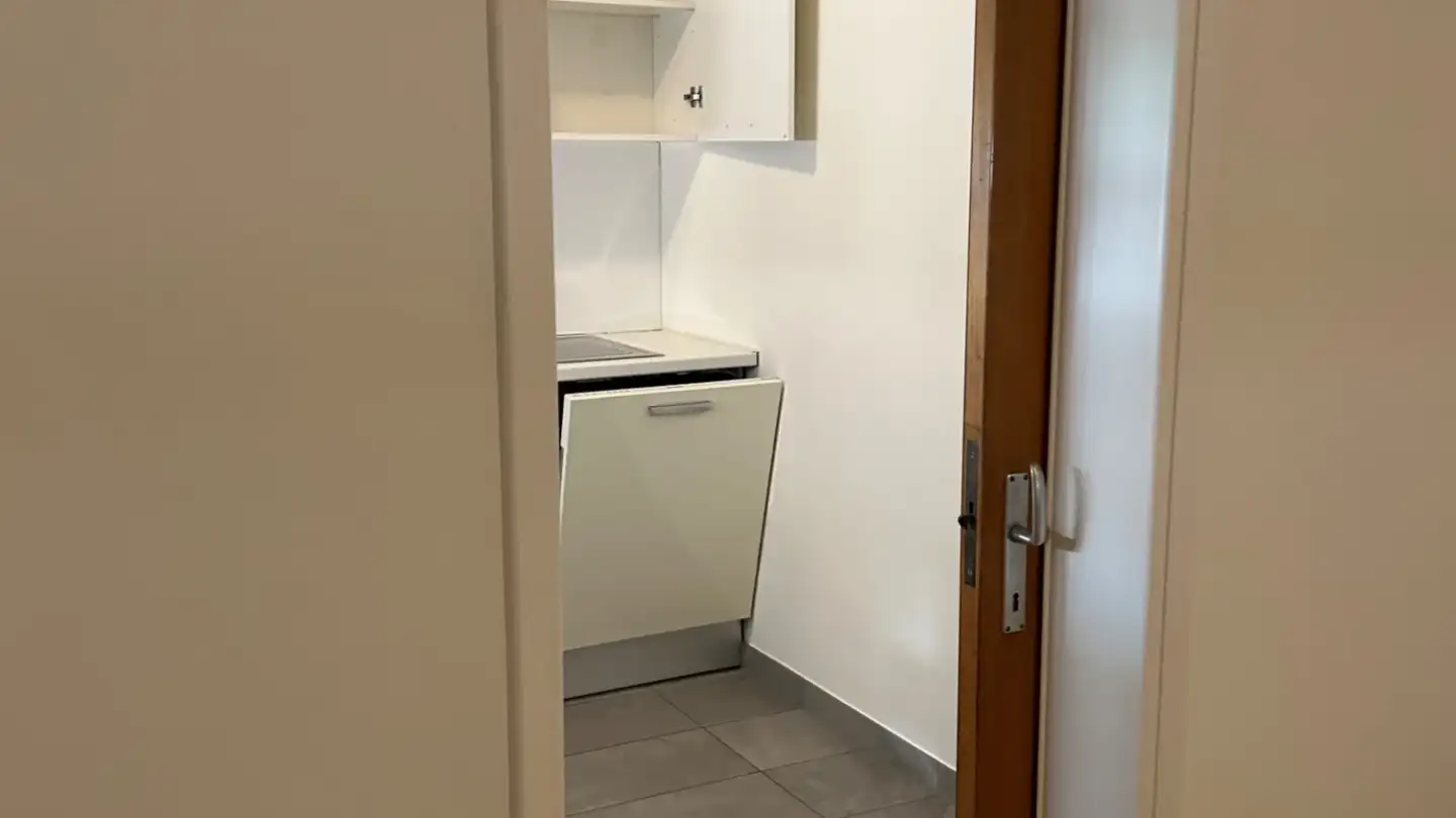 Apartment for rent - Via Pier Francesco Mola 4, 6500 Bellinzona - Photo 4