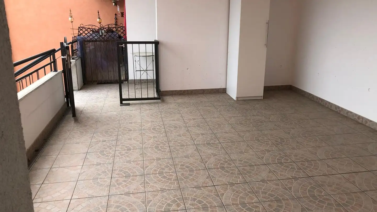 Apartment for rent - 6992 Vernate - Photo 2