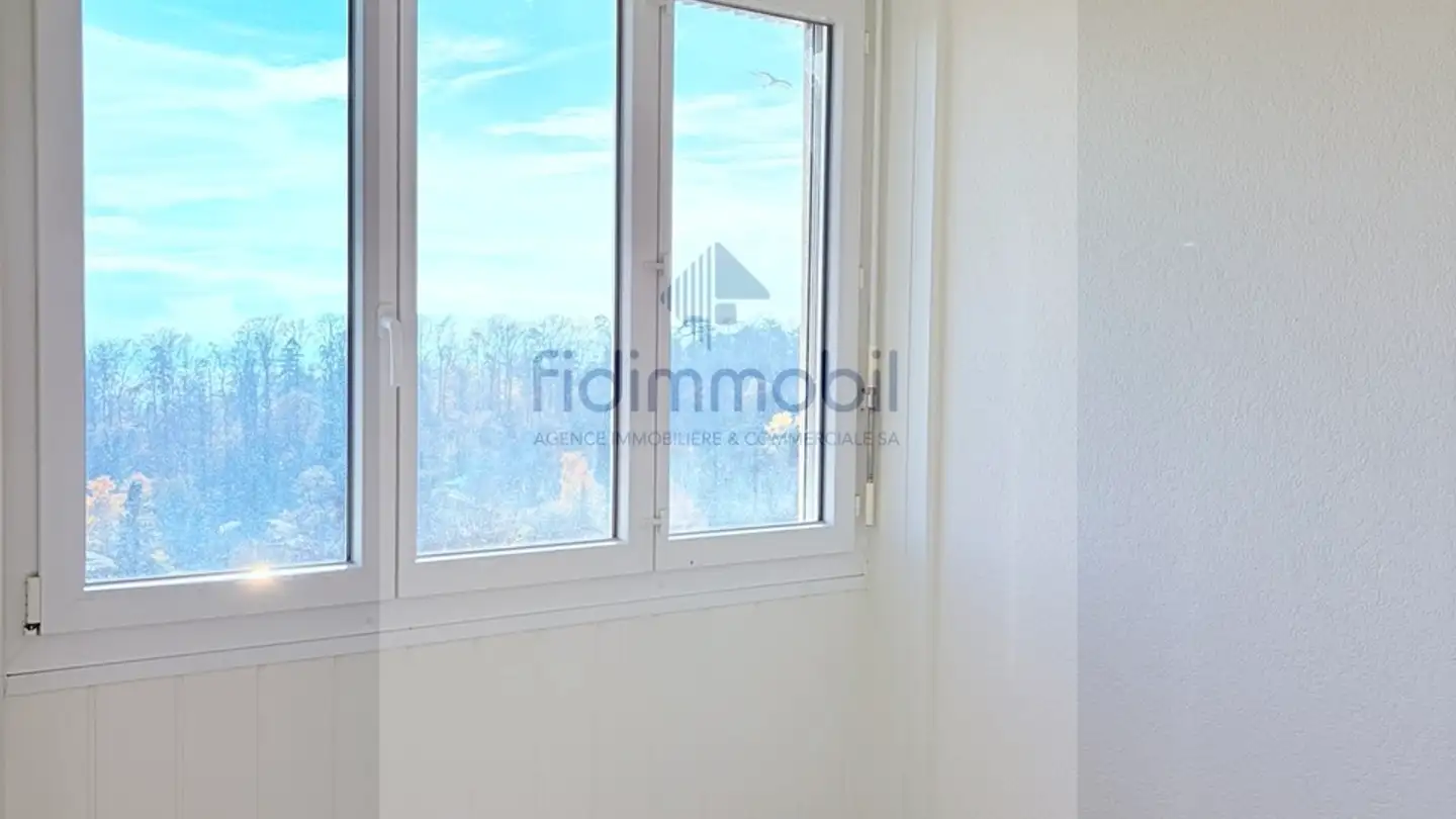 Appartamento in affitto - Rue Denis-De-Rougemont, 2000 Neuchâtel - Photo 4