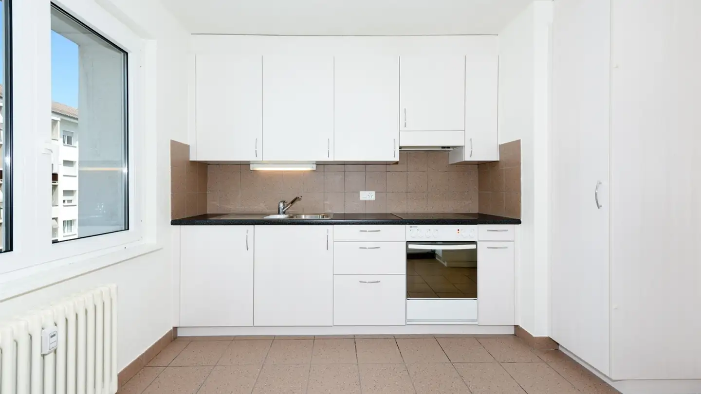 Appartement à louer - Avenue Du Crochetan 43, 1870 Monthey - Photo 2