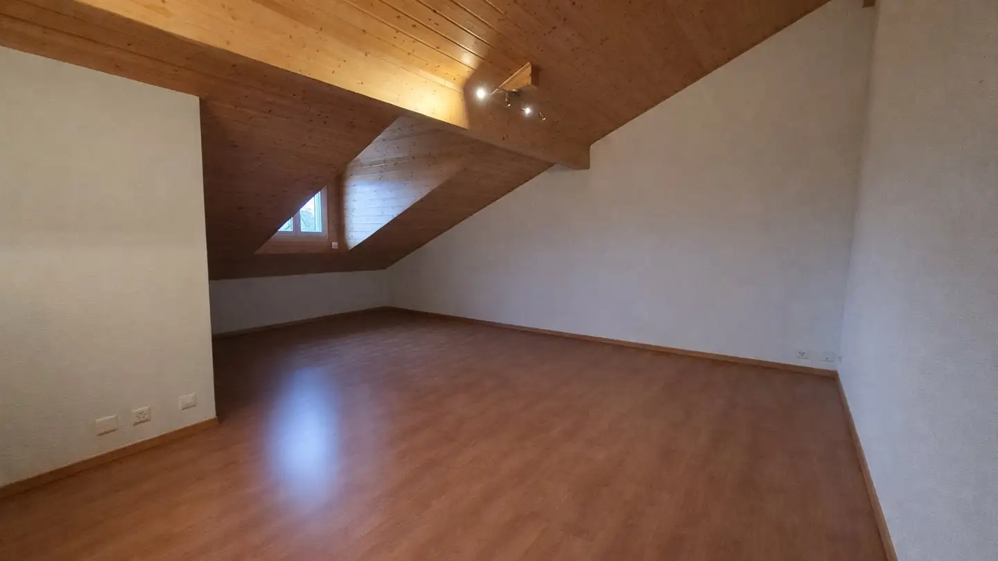 Duplex for rent - Route du Clos de l'Abbe 3, 1846 Chessel - Photo 2