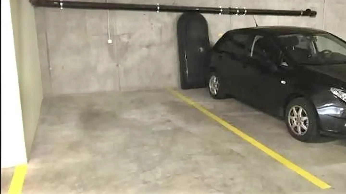 Single garage for rent - Dammstrasse 10, 8708 Männedorf