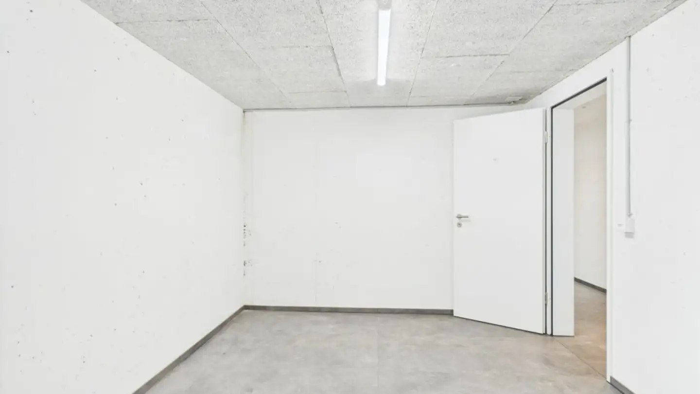 Hobby room for rent - Badenerstrasse 54, 5413 Birmenstorf AG