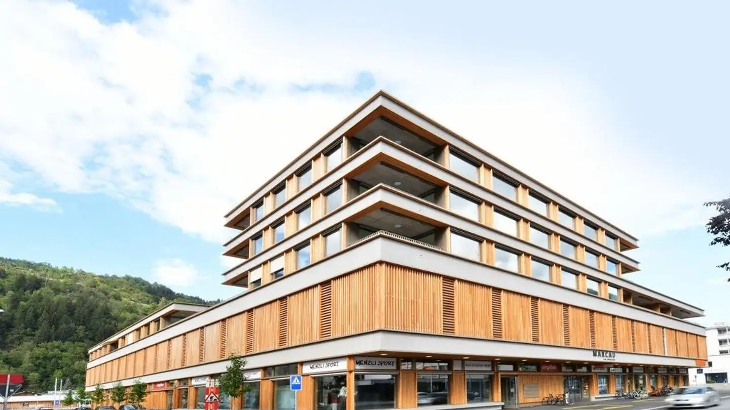 Garage individuel à louer - Via Glenner 23, 7130 Ilanz