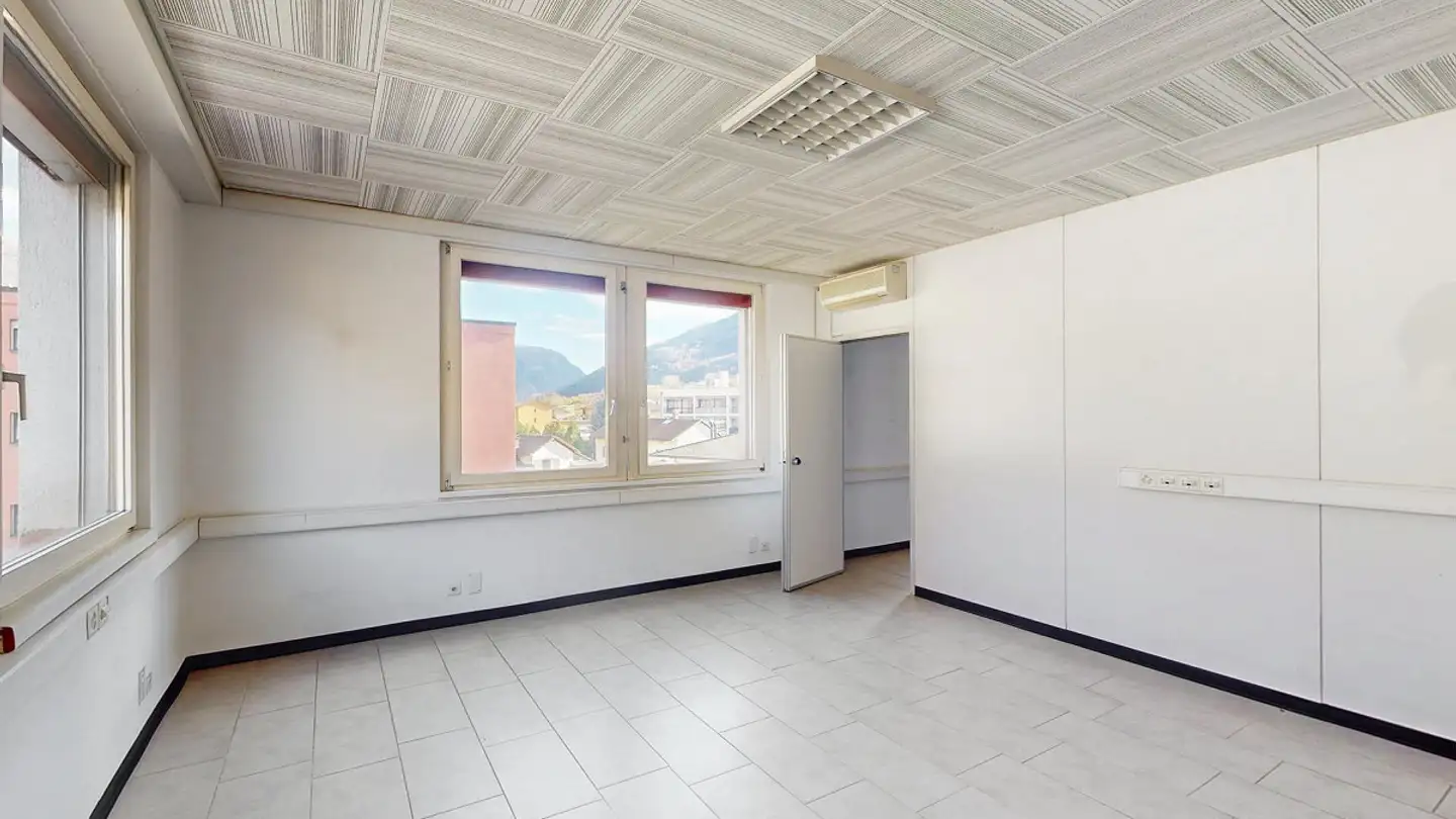 Spazio ufficio in affitto - Via Cantonale 24, 6802 Rivera - Foto 4