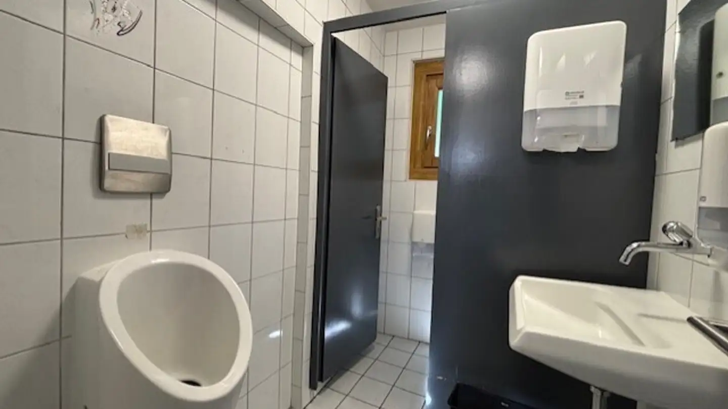 Negozio in affitto - Rue De Chêtre, 2800 Delémont - Photo 4