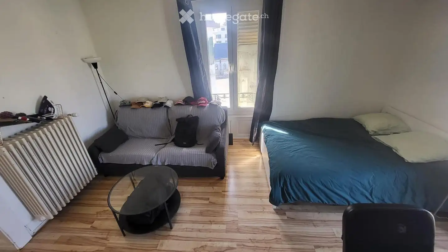 Chambre à louer - Place De La Gare, 1020 Renens VD