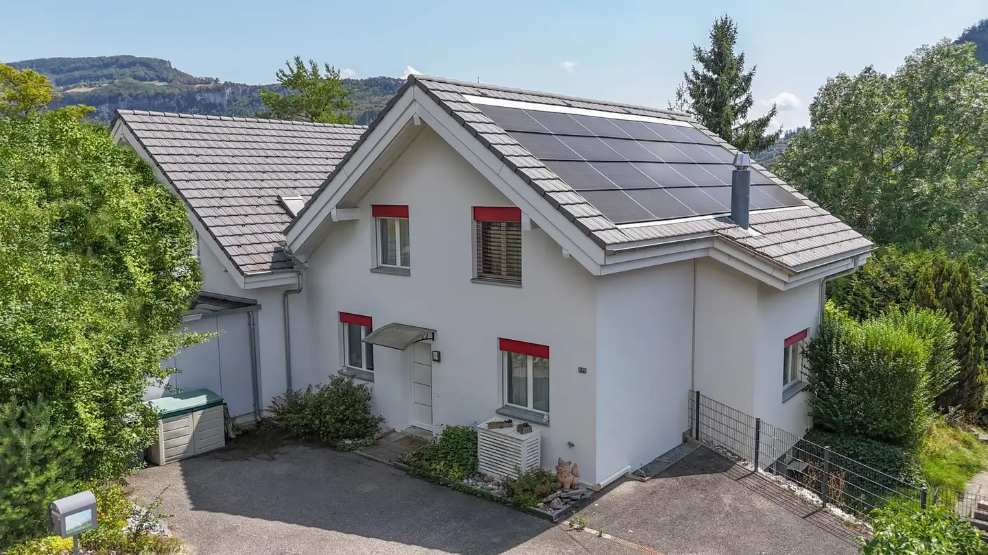 Doppelhaushälfte kaufen - Rainfeldweg 1a, 4710 Balsthal