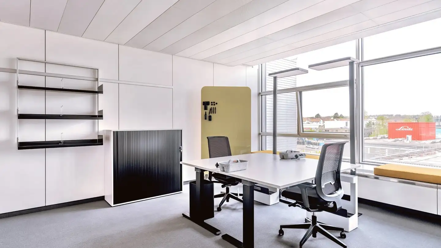 Spazio ufficio in affitto - Industriestrasse 24, 8305 Dietlikon