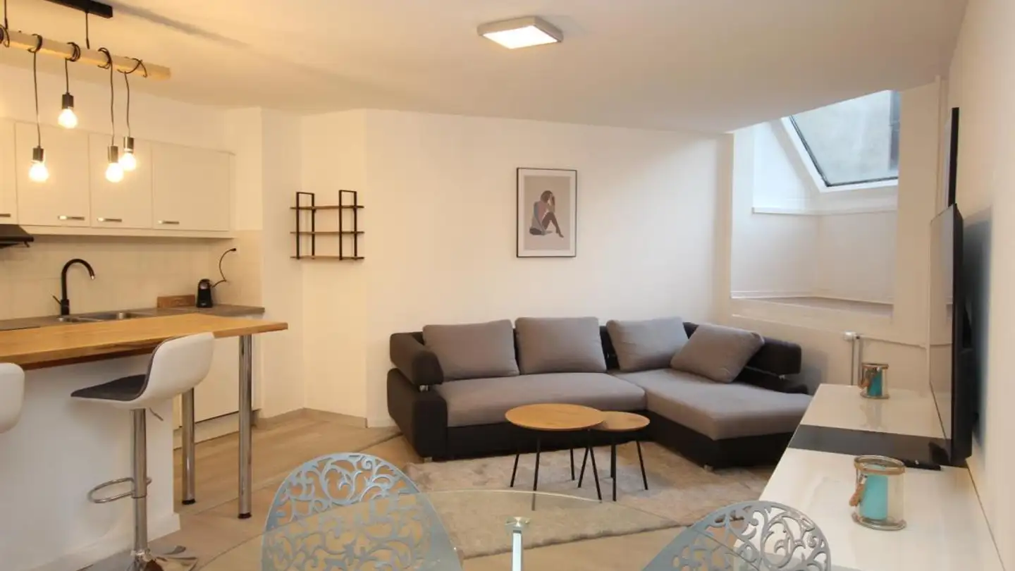 Appartement meublé à louer - Rue De-Monthoux 21, 1201 Genève