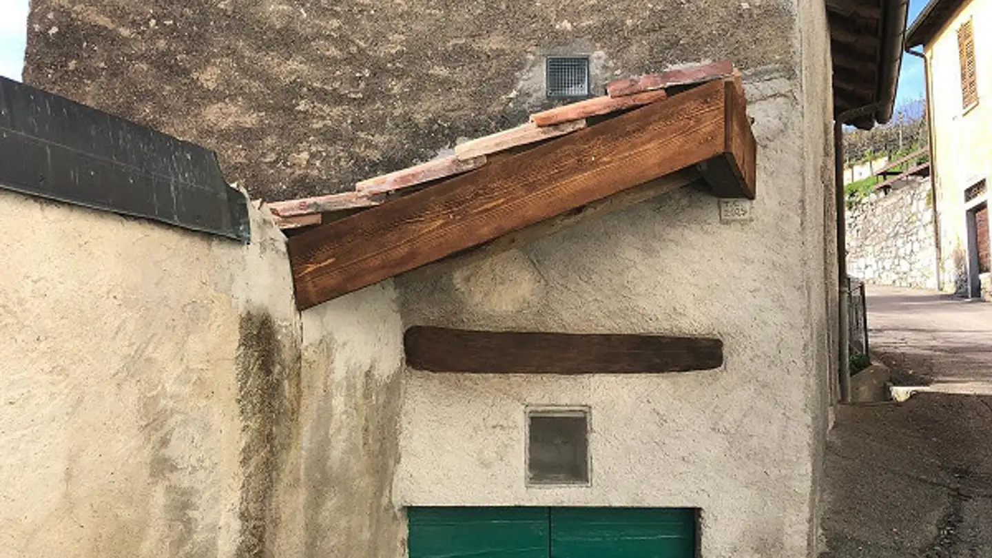 Laboratorio in vendita - 6872 Somazzo