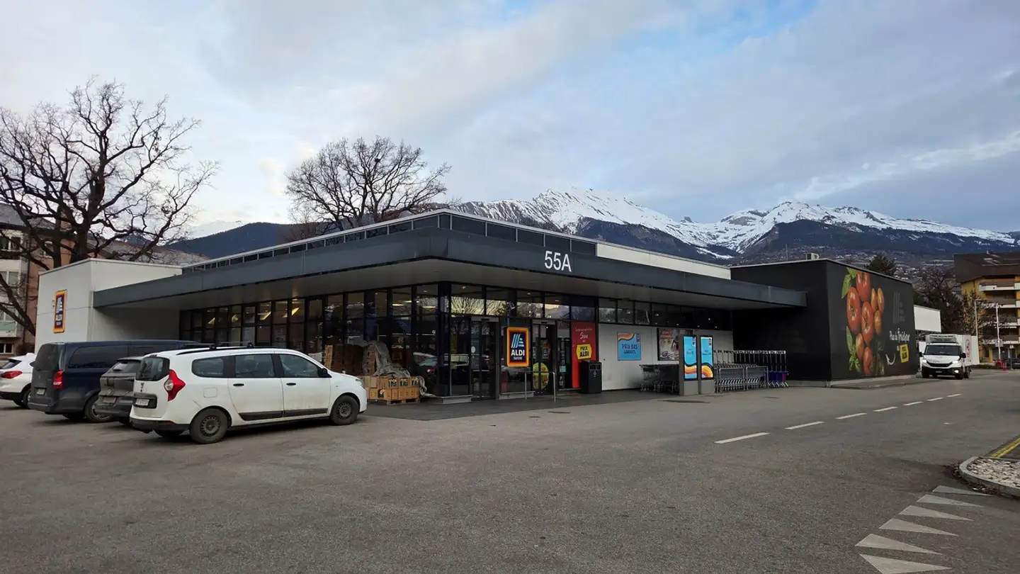 Garage individuel à louer - Rue Des Casernes 55a, 1950 Sion