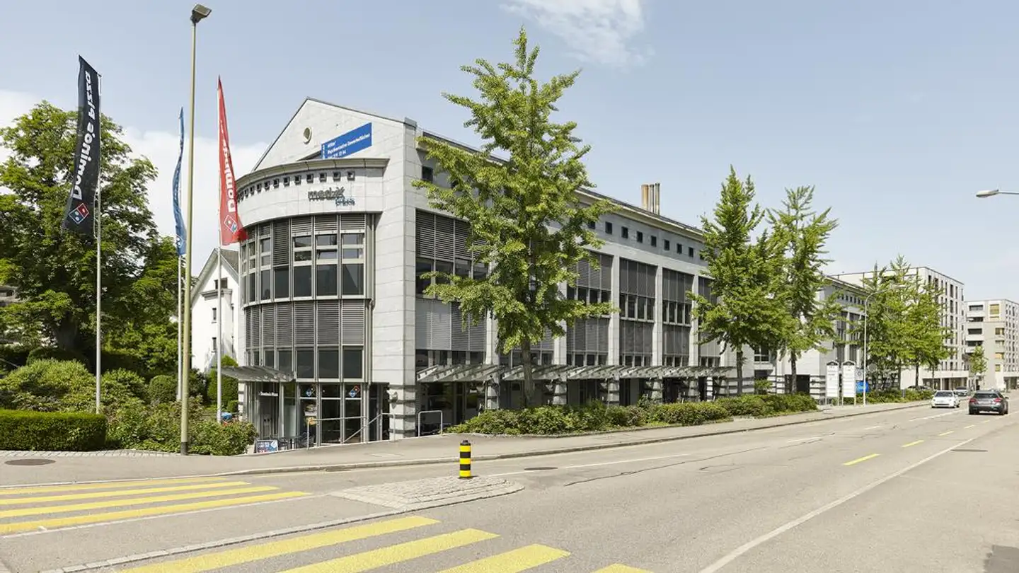 Place de parking souterraine à louer - Schaffhauserstrasse 115, 8302 Kloten