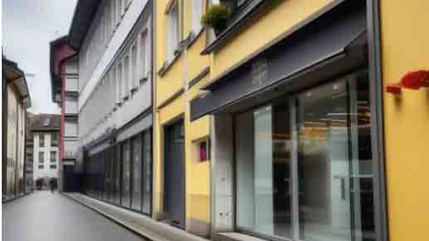 Negozio in vendita - 5600 Lenzburg