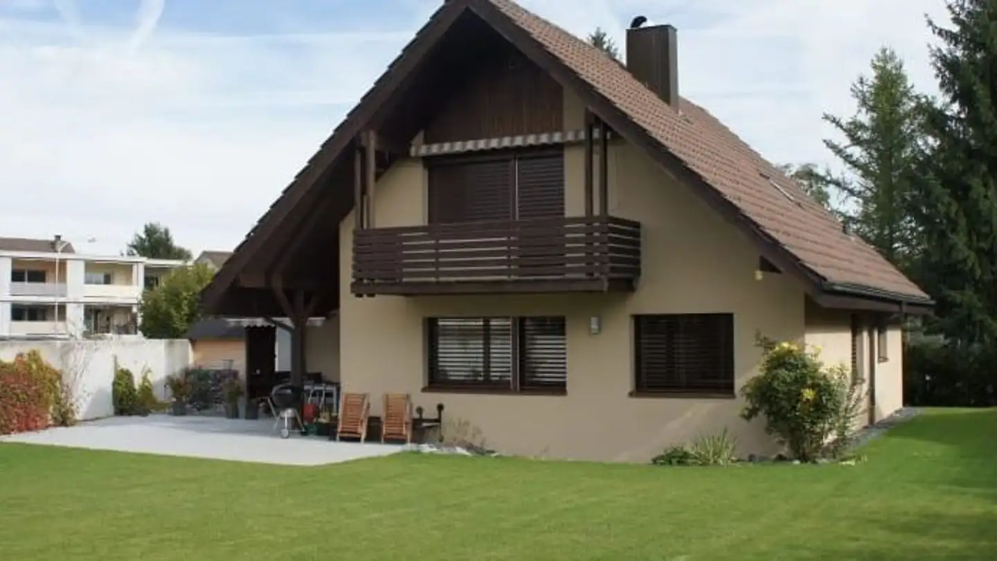 Casa singola in affitto - Südstrasse 8, 8617 Mönchaltorf